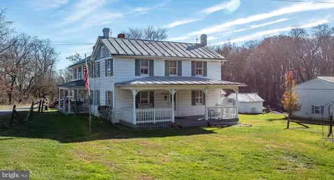 14735 Montresor Rd, Leesburg, VA 20176