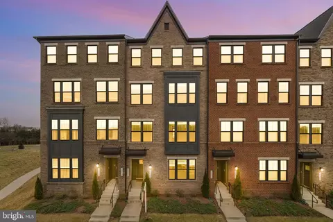 22528 Wilson View Ter, Ashburn, VA 20148