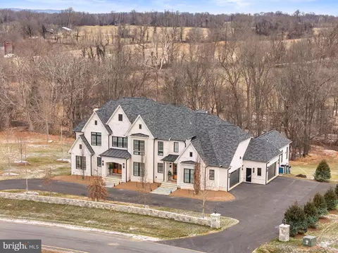 37291 Seabiscuit Park Pl, Middleburg, VA 20117