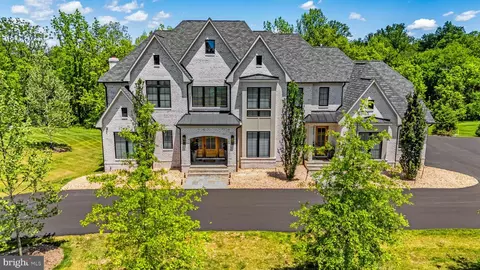 37291 Seabiscuit Park Pl, Middleburg, VA 20117