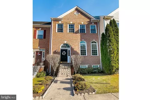 648 Burnside Ter SE, Leesburg, VA 20175