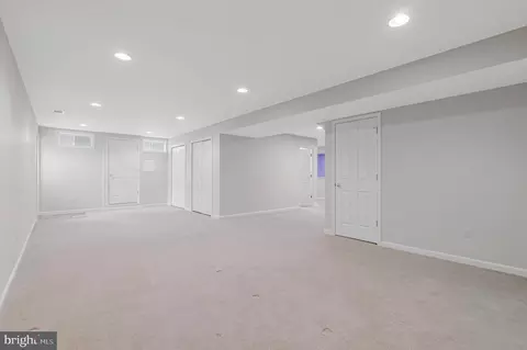 Other - 20319 Bowfonds St, Ashburn, VA 20147 photo 16 of 20