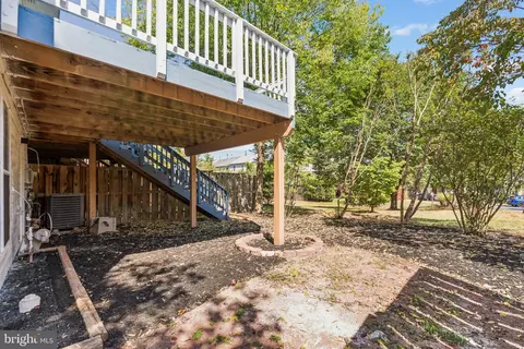 Exterior - 43501 Postrail Sq, Ashburn, VA 20147 photo 5 of 7