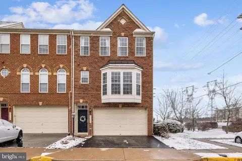 25367 Peaceful Ter, Aldie, VA 20105