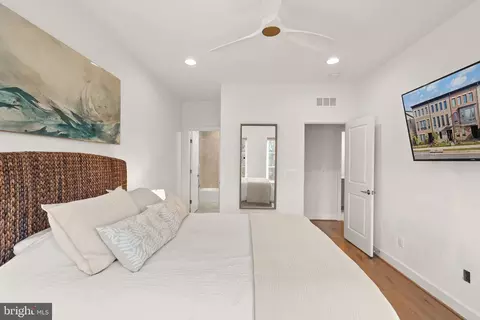 Bedroom - 20254 Northpark Dr, Ashburn, VA 20147 photo 7 of 7