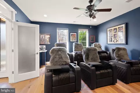 Entry Way - 20254 Northpark Dr, Ashburn, VA 20147 photo 2 of 11