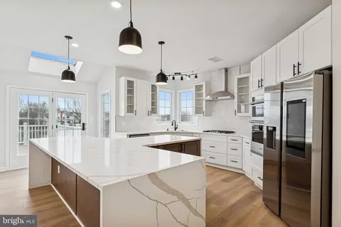 Kitchen - 20385 Medalist Dr, Ashburn, VA 20147 photo 1 of 3