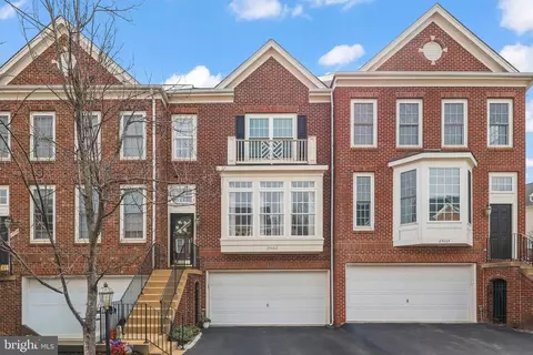 24662 Kings Canyon Sq, Aldie, VA 20105