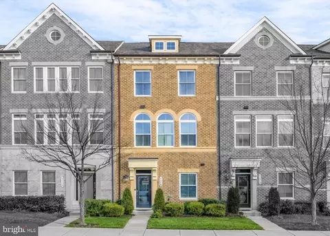44672 Collingdale Ter, Ashburn, VA 20147
