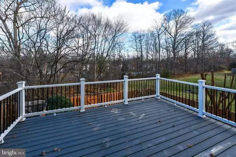 Exterior - 9 Dorrell Ct, Sterling, VA 20165 photo 4 of 6