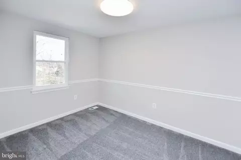 Bedroom - 9 Dorrell Ct, Sterling, VA 20165 photo 3 of 5