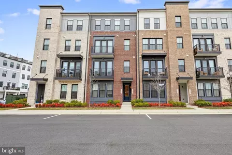 21805 Croxley Ter, Broadlands, VA 20148