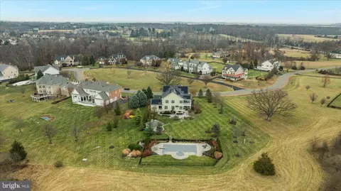 View/Area - 19829 Somercote Ln, Leesburg, VA 20175 photo 4 of 6