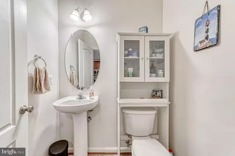 Entry Way - 42601 Cardinal Trace Ter, Brambleton, VA 20148 photo 1 of 1