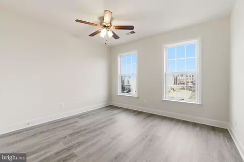 42904 Bittner Sq, Ashburn, VA 20148 photo 40