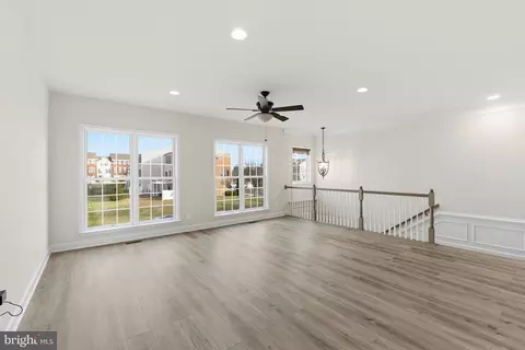 42904 Bittner Sq, Ashburn, VA 20148 photo 5