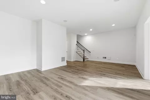 42904 Bittner Sq, Ashburn, VA 20148 photo 44