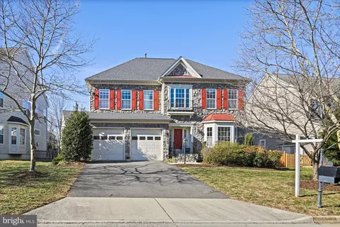 22125 Highview Trail Pl, Broadlands, VA 20148