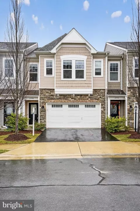 23550 Kingsdale Ter, Brambleton, VA 20148