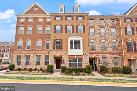 43192 Halkett Sq, Ashburn, VA 20148