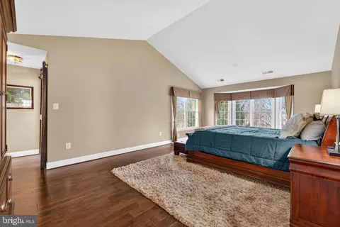 Bedroom - 19873 Bethpage Ct, Ashburn, VA 20147 photo 4 of 7