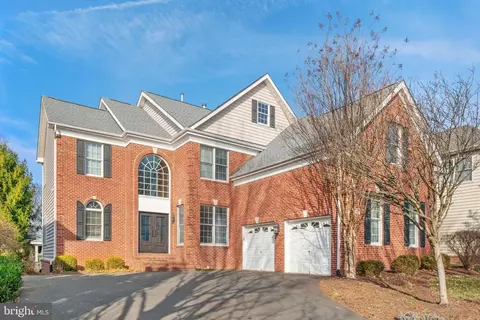 19873 Bethpage Ct, Ashburn, VA 20147