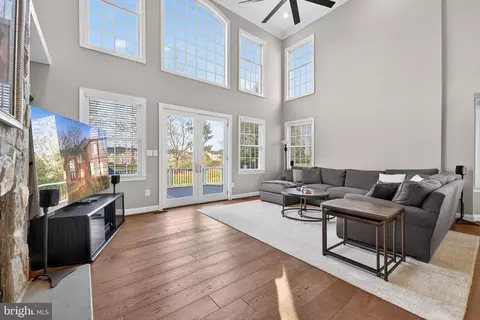Living - 19873 Bethpage Ct, Ashburn, VA 20147 photo 1 of 1