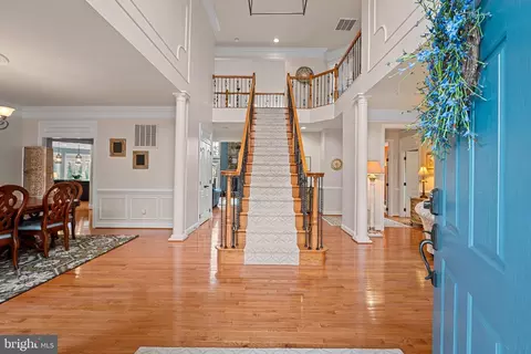 Entry Way - 43423 Mountcastle Dr, Chantilly, VA 20152 photo 1 of 11