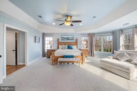 Bedroom - 43423 Mountcastle Dr, Chantilly, VA 20152 photo 2 of 10