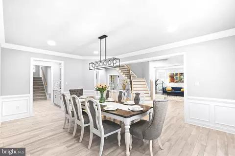 Dining - 22558 Forest Run Dr, Ashburn, VA 20148 photo 2 of 6