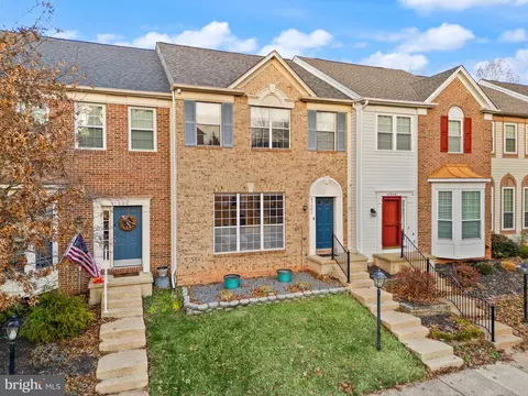 47602 Sandbank Sq, Sterling, VA 20165