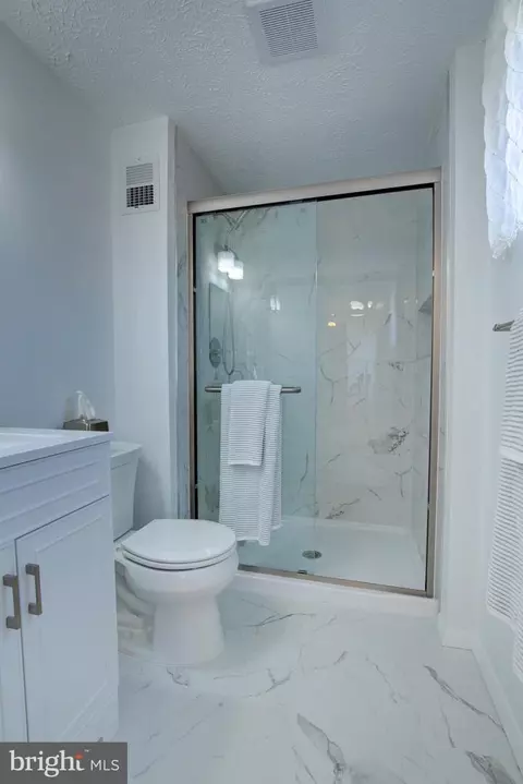 Bath - 304 Aaron Ct, Sterling, VA 20164 photo 1 of 1