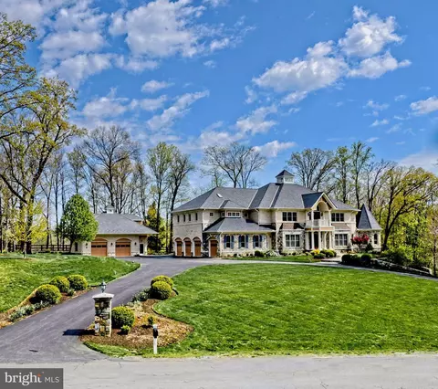 40436 Beacon Hill Dr, Leesburg, VA 20176