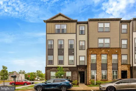 20941 Bluebird Sq, Sterling, VA 20165