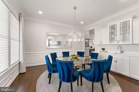 Dining - 41865 Paddock Gate Pl, Ashburn, VA 20148 photo 1 of 3