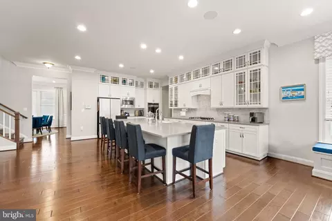 Kitchen - 41865 Paddock Gate Pl, Ashburn, VA 20148 photo 4 of 6