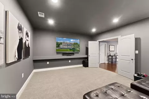 Entry Way - 41865 Paddock Gate Pl, Ashburn, VA 20148 photo 17 of 17