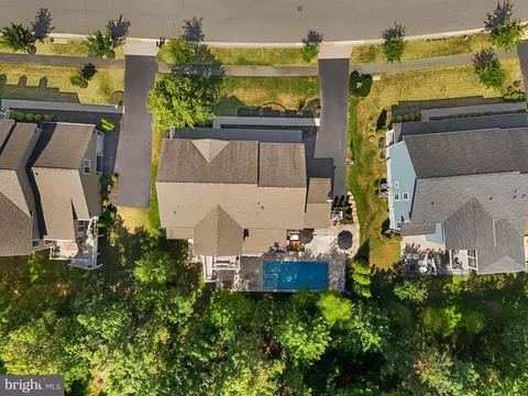 View/Area - 41865 Paddock Gate Pl, Ashburn, VA 20148 photo 7 of 8