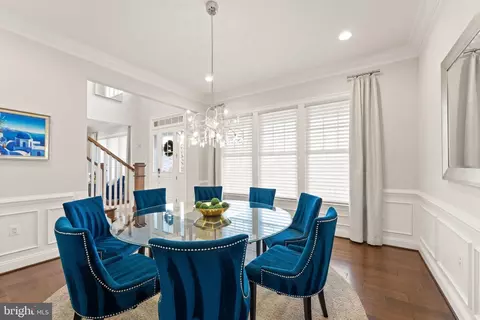 Dining - 41865 Paddock Gate Pl, Ashburn, VA 20148 photo 3 of 3
