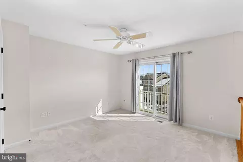 Bedroom - 43374 Greyswallow Ter, Ashburn, VA 20147 photo 1 of 5