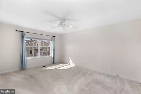 Bedroom - 43374 Greyswallow Ter, Ashburn, VA 20147 photo 3 of 5