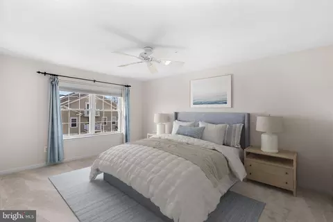 Bedroom - 43374 Greyswallow Ter, Ashburn, VA 20147 photo 2 of 5