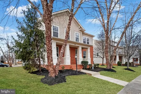Other - 23106 Bronstein Ln, Brambleton, VA 20148 photo 18 of 22