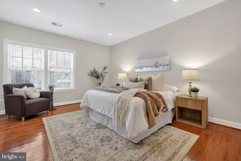 Bedroom - 23106 Bronstein Ln, Brambleton, VA 20148 photo 1 of 5
