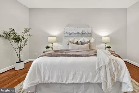 Bedroom - 23106 Bronstein Ln, Brambleton, VA 20148 photo 2 of 5