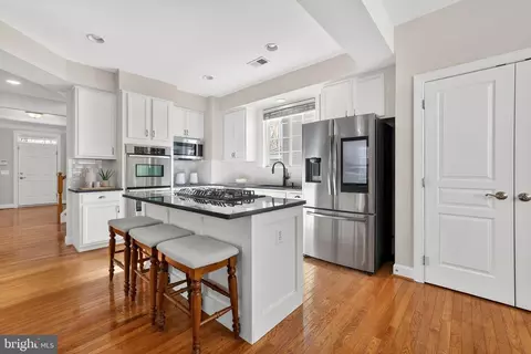 Kitchen - 23106 Bronstein Ln, Brambleton, VA 20148 photo 3 of 3