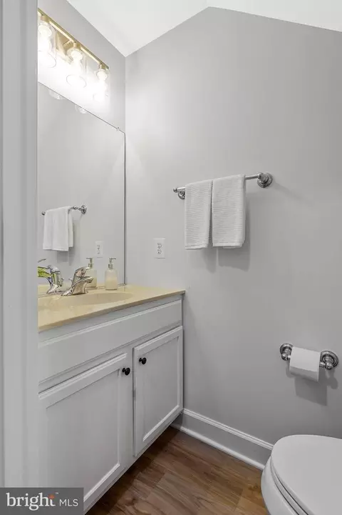 22276 Blackmar Ter, Ashburn, VA 20148 photo 19