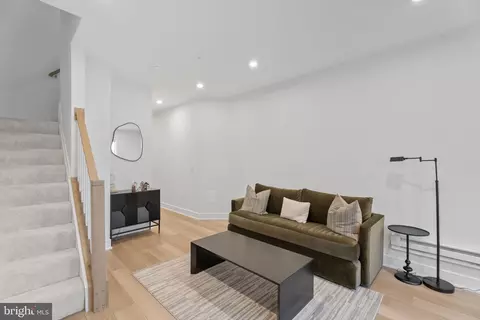Entry Way - 42662 Darala Dr, Ashburn, VA 20147 photo 5 of 12