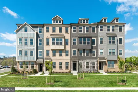 1037 Inferno Ter SE, Leesburg, VA 20175