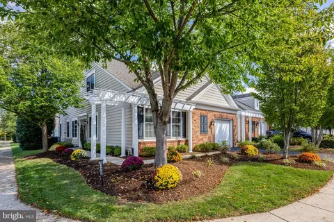 44482 Maltese Falcon Sq, Ashburn, VA 20147